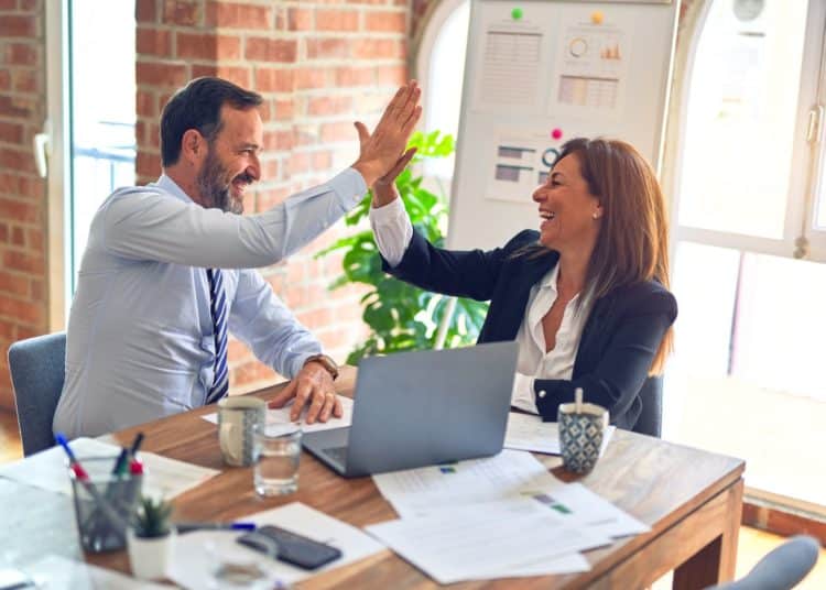 Кто такие лидеры без недостатков? Раскрытие правды | Твой Коуч.ру