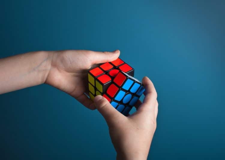 Как не попасться в ловушку принятых решений? Две ключевые мысли, которые непременно стоит усвоить. | Твой Коуч.ру