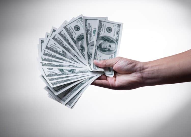 Материальные блага могут быть обузой? Какой балласт тянет тебя на дно? | Твой Коуч.ру